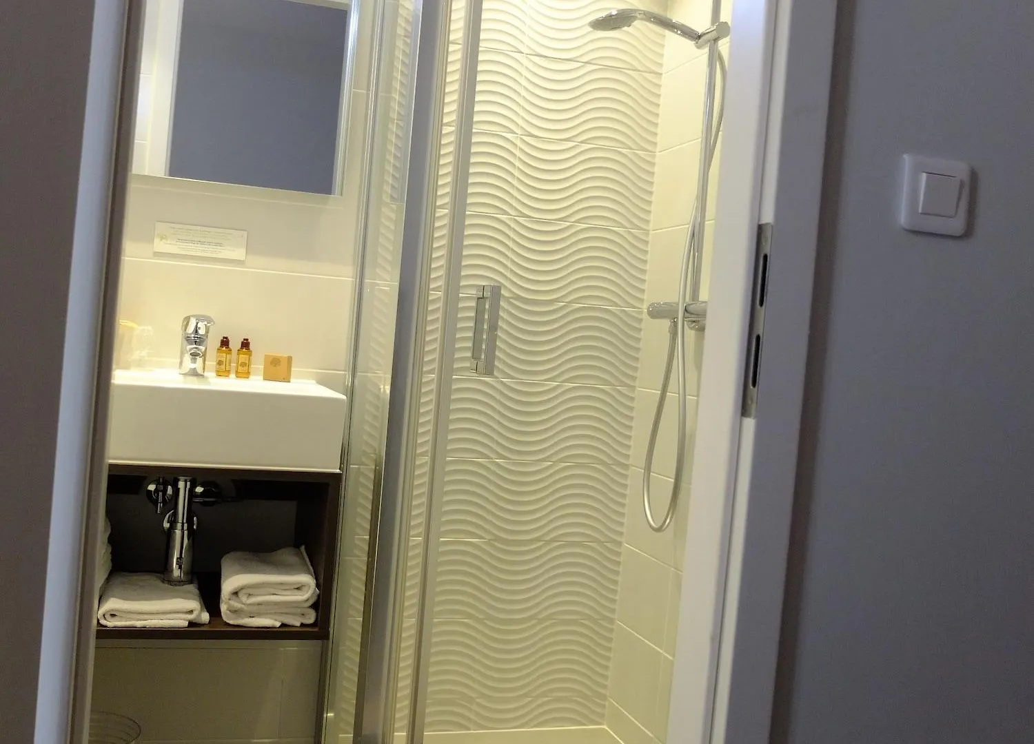 De Flore - Montmartre Hotell