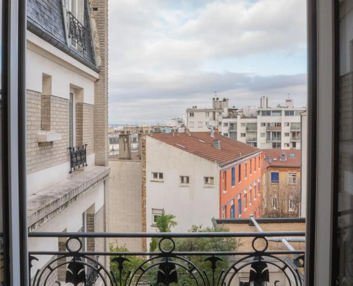 De Flore - Montmartre Hotel 3*