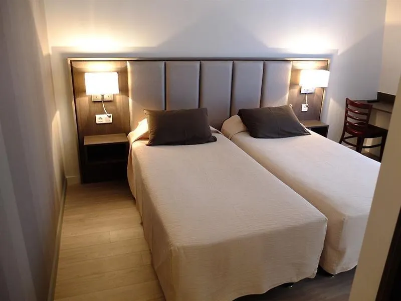 De Flore - Montmartre Hotell 3*