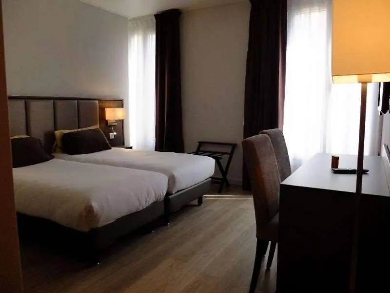 De Flore - Montmartre Hotell 3*